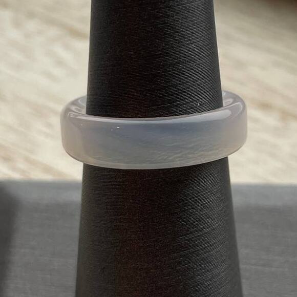 White Agate Crystal Ring Size 6.5 -#5 - Picture 3 of 4